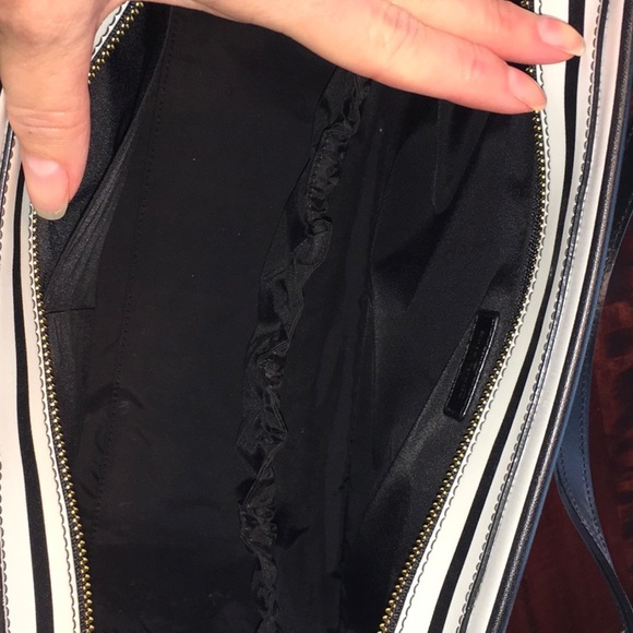 NWOT Kate Spade Kaylie Striped Diaper Bag - Picture 4 of 4